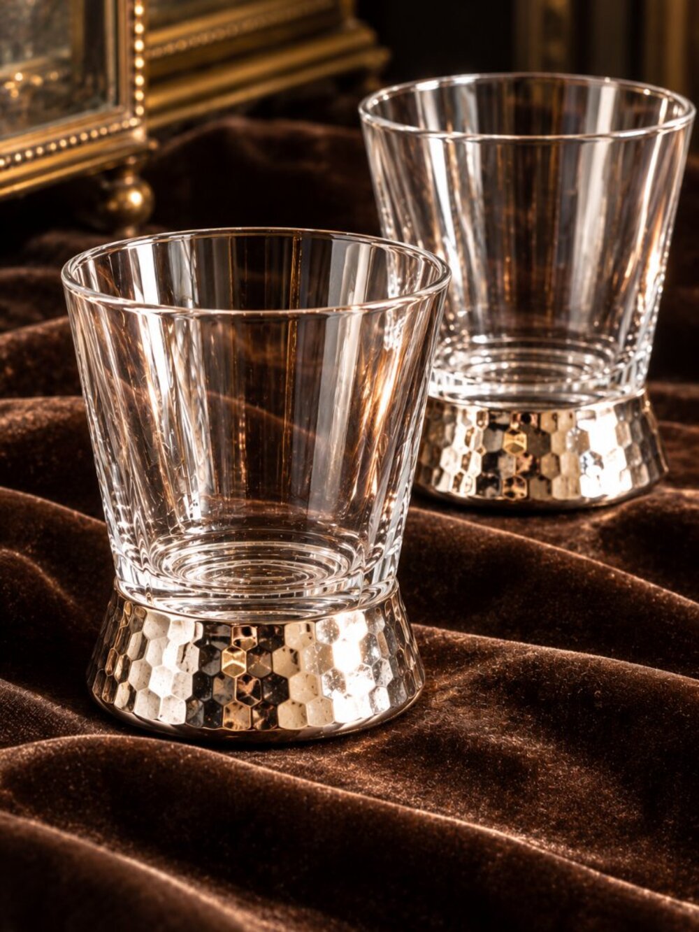 Vintage Old Fashion Whiskey Scotch Glasses With Silver Hammered Base